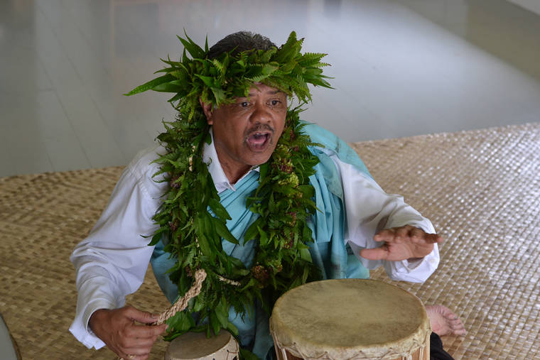 『タグつき新品』7520CLASSIC HОВО KAHIKO HULA Hula Kahiko Performance: Kumu Moses Kaho`okele Crabbe w