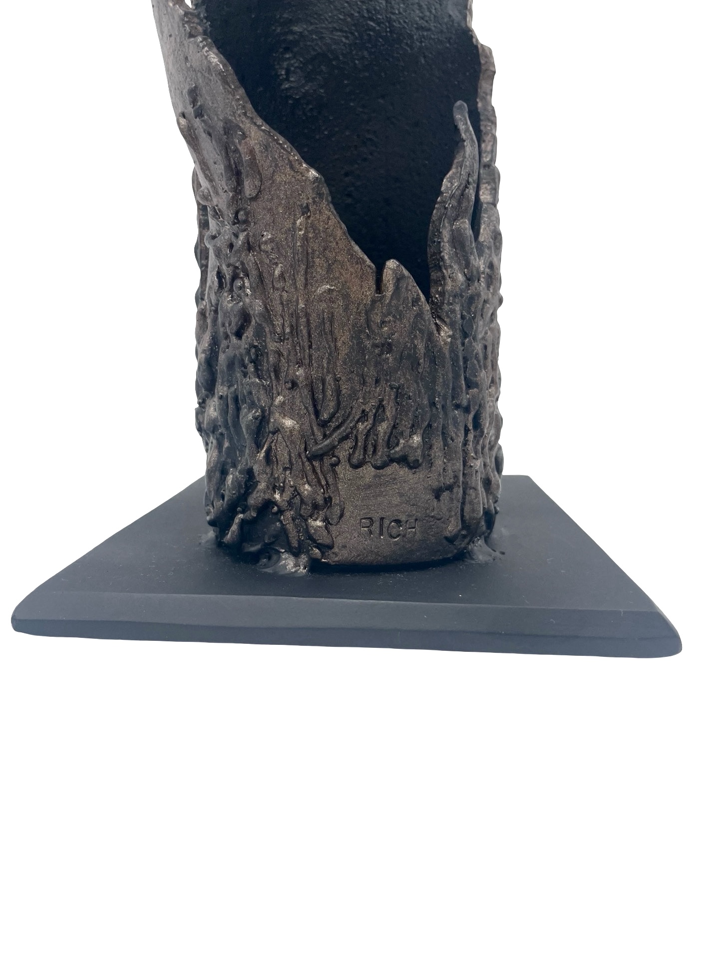 Pueo, Sculpture by Ernerst & Lois Rich - Image 4