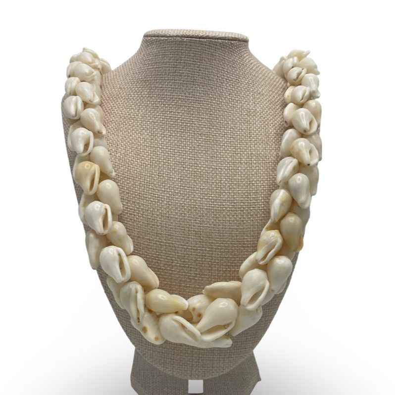 Ni'ihau Shell Necklace - 'Alīlea Lei - Volcano Art Center