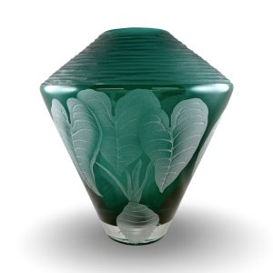 ʻEkolu Kalo Vessel, By Heather Mettler